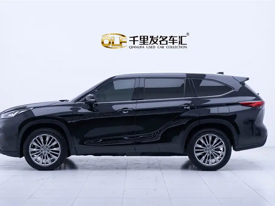 Toyota Highlander 2024 380T Luxury 7 мест