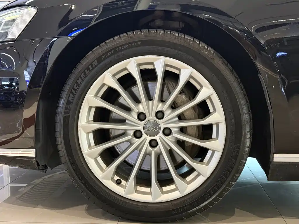 Audi A8 — миниатюра 17