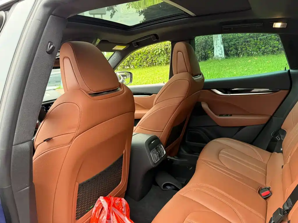 Maserati Levante — миниатюра 11