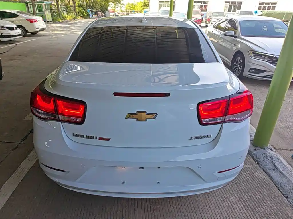 Chevrolet Malibu — миниатюра 6