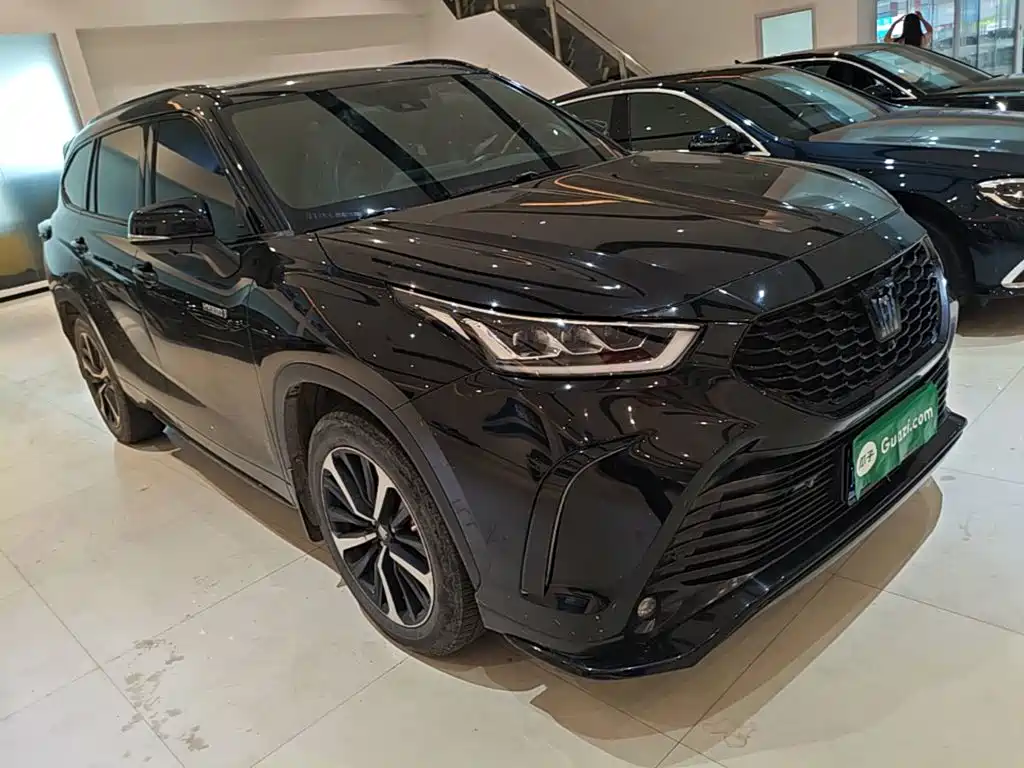 Toyota Crown Kluger — миниатюра 4
