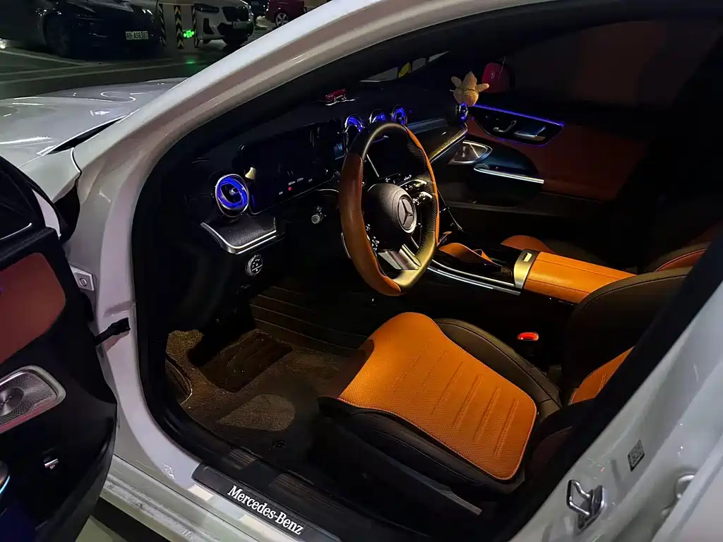 Mercedes-Benz C-Class — миниатюра 3