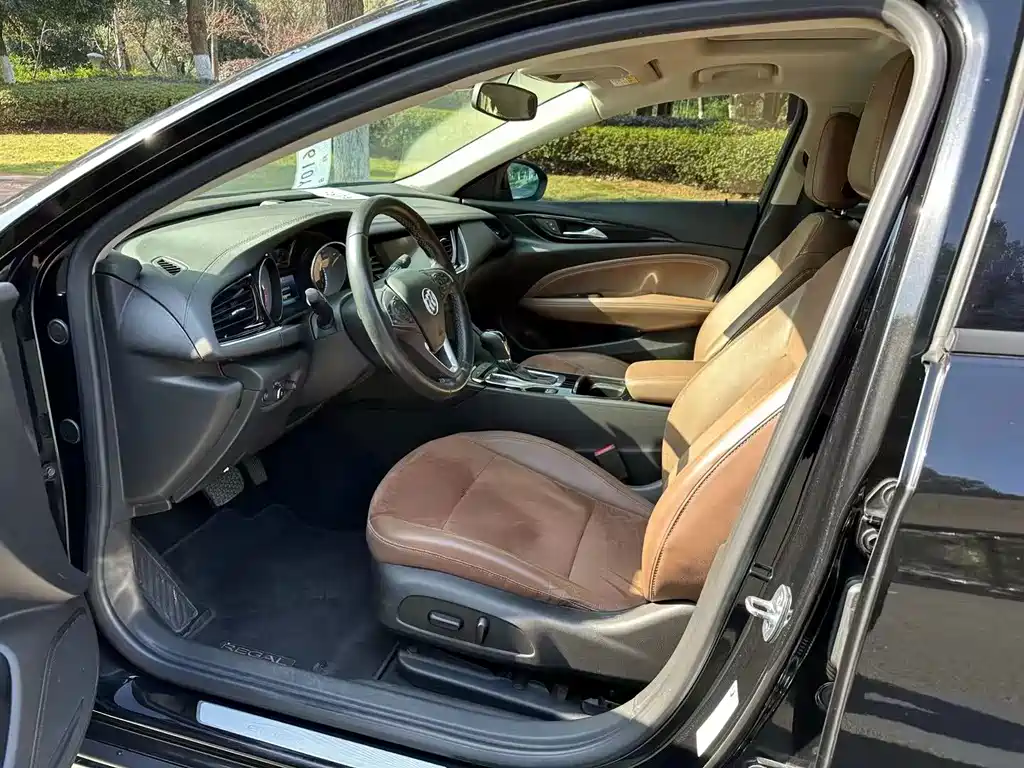 Buick Regal — миниатюра 3