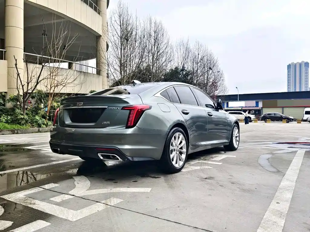 CADILLAC CT5