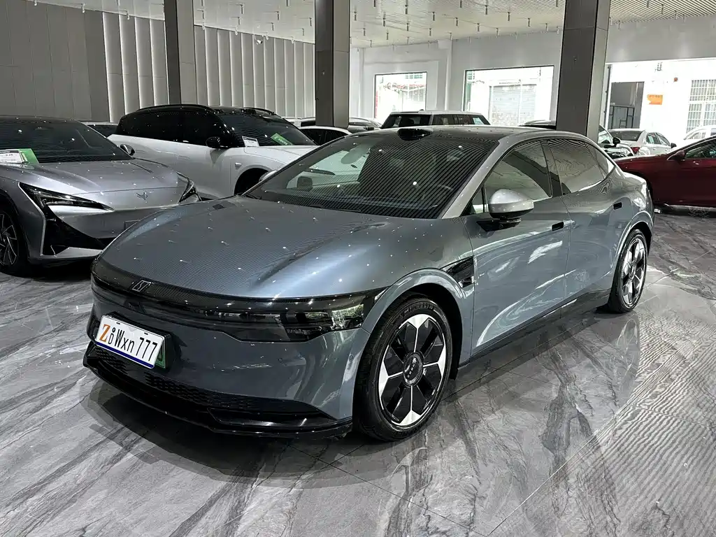 2025 Zeekr 007 - zdjęcie 1 z 28