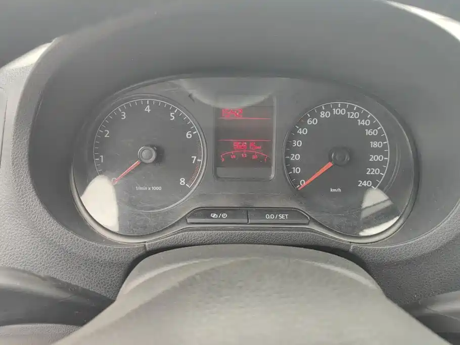 Volkswagen Polo — миниатюра 14