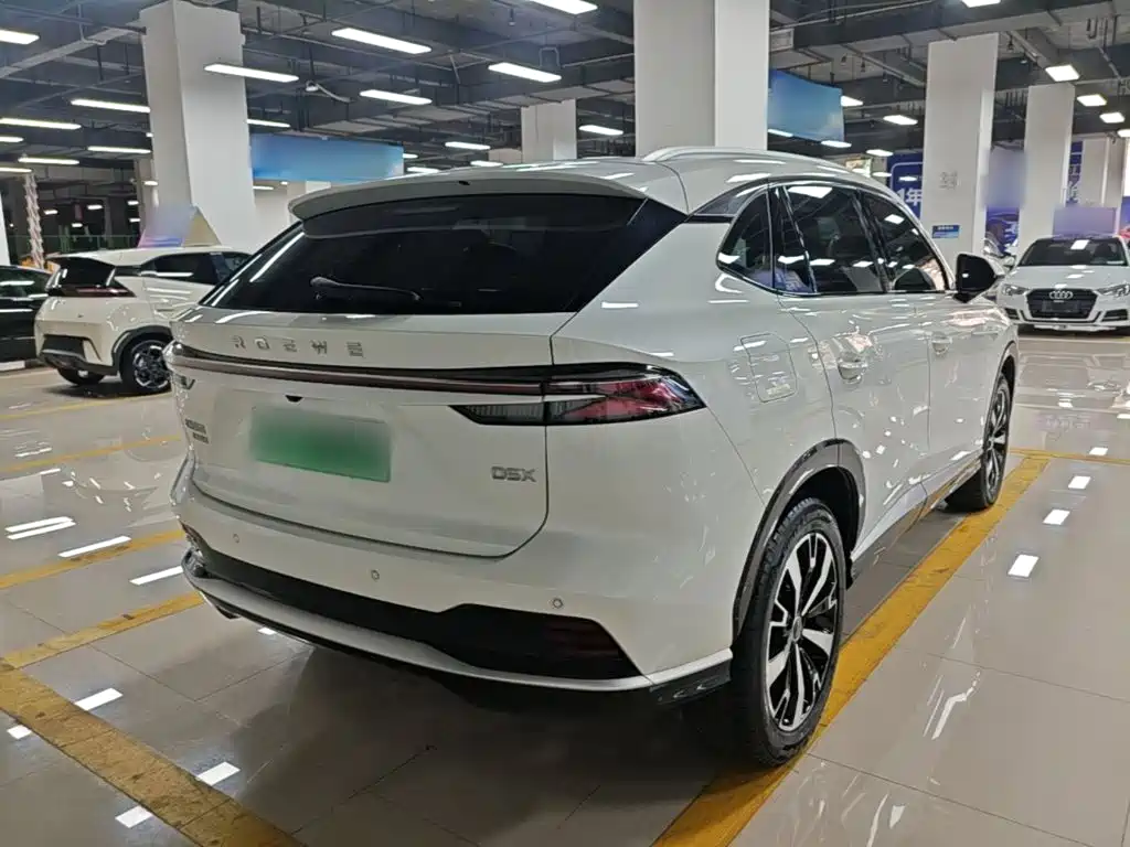 Roewe D5X DMH — миниатюра 7