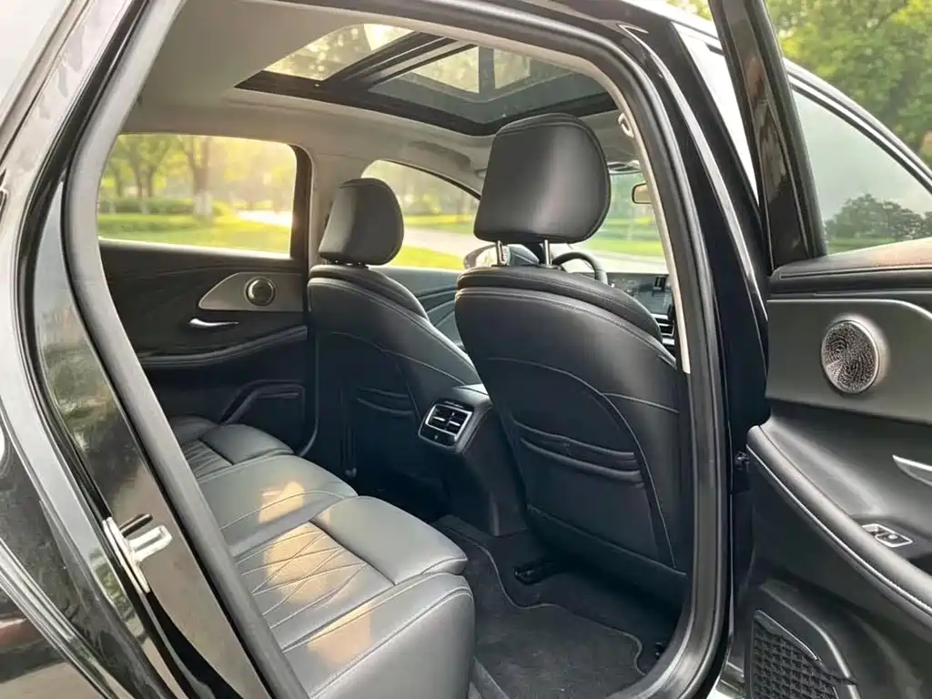 Chery Arrizo 8 — миниатюра 12
