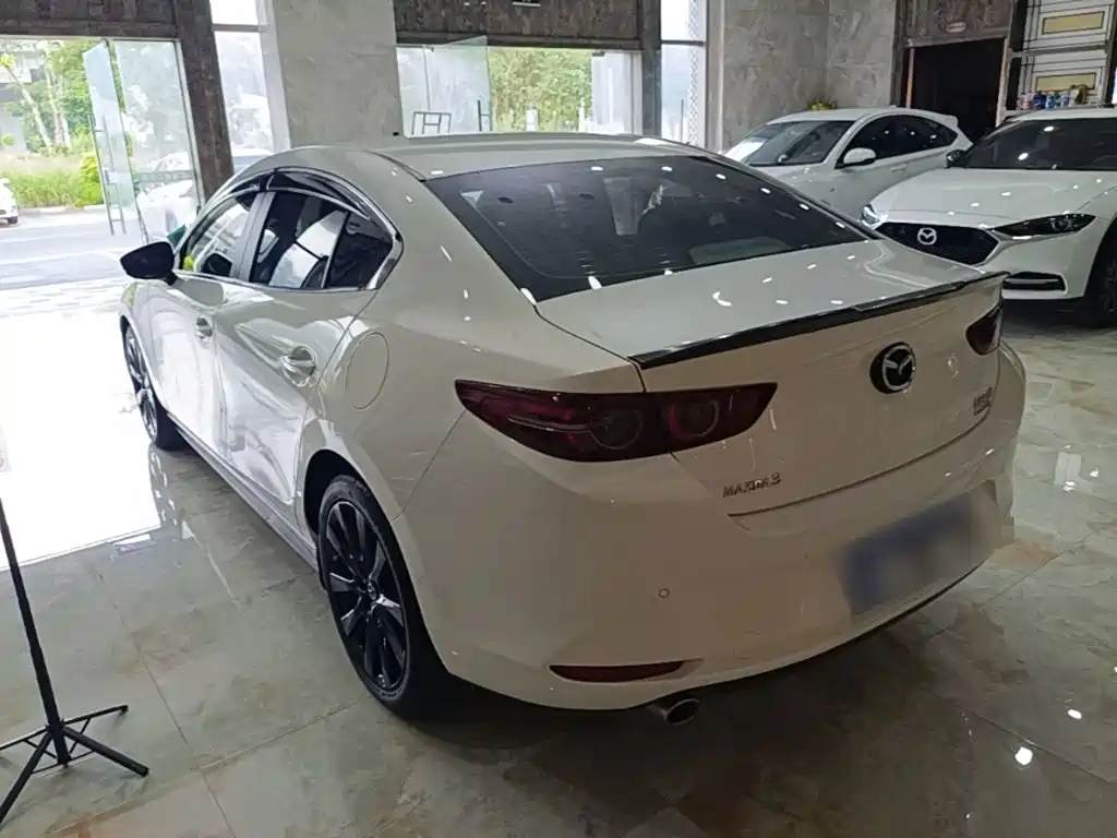 Mazda 3 Axela — миниатюра 5