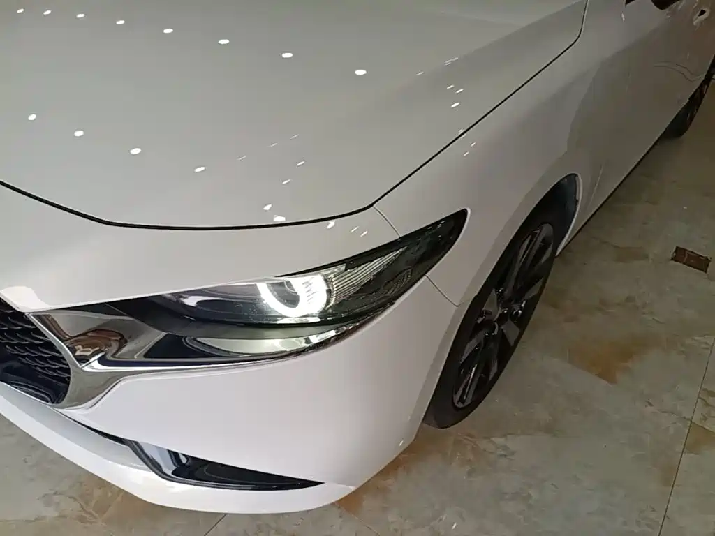 Mazda 3 Axela — миниатюра 24