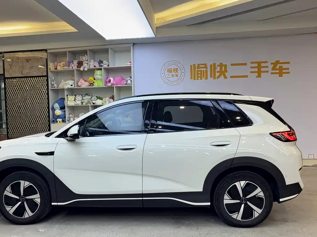 BYD Sealion 05 EV — миниатюра 4