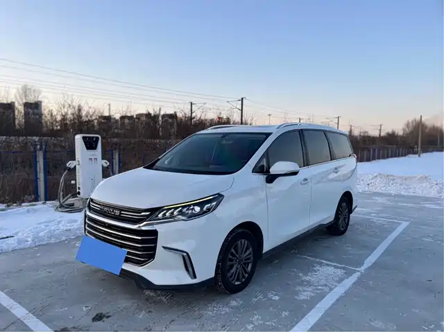 saic-maxus chase-g50