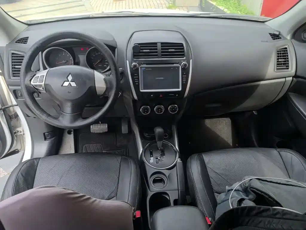 Mitsubishi ASX — миниатюра 10