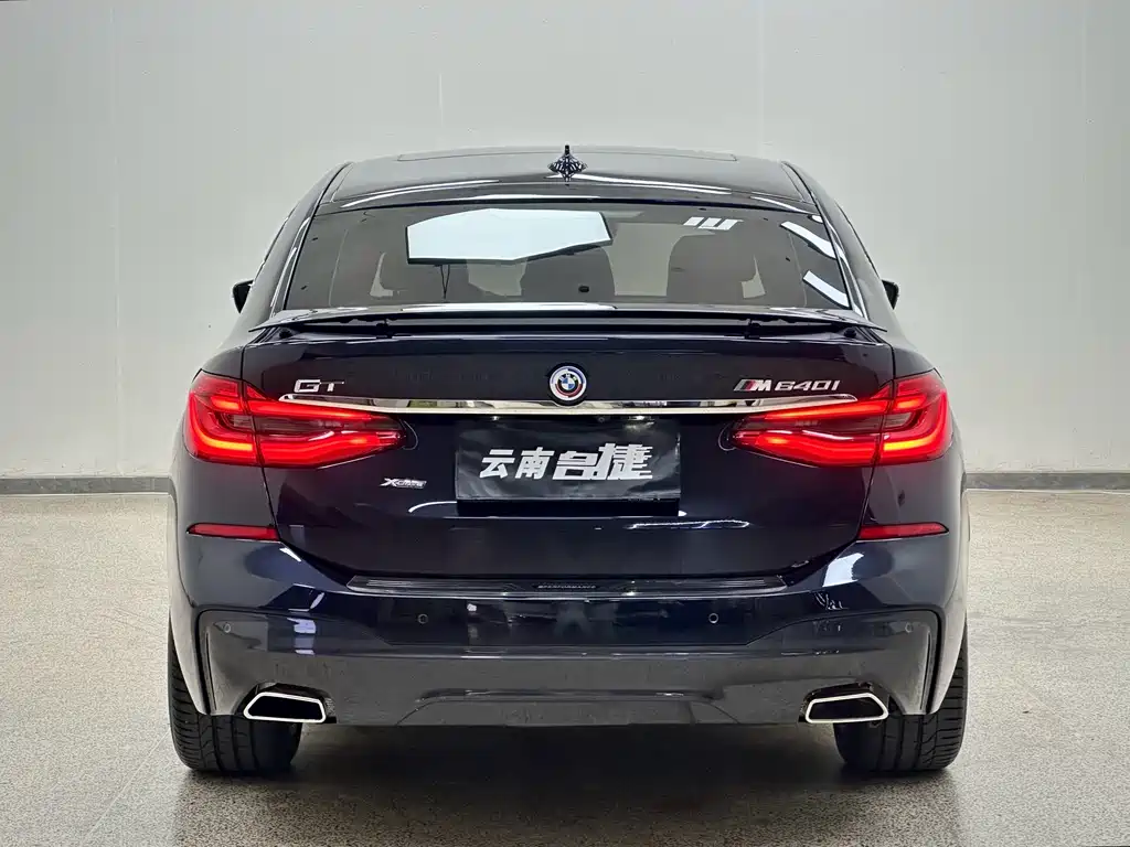 BMW 6 Series GT — миниатюра 6