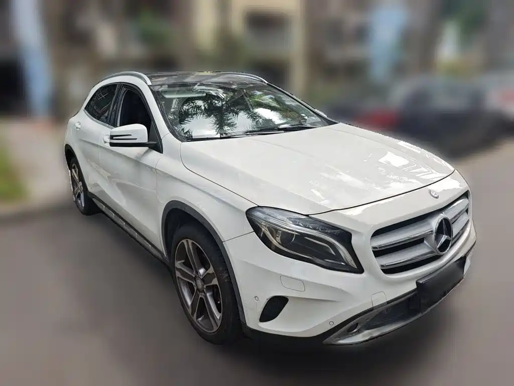 Mercedes-Benz GLA — миниатюра 24
