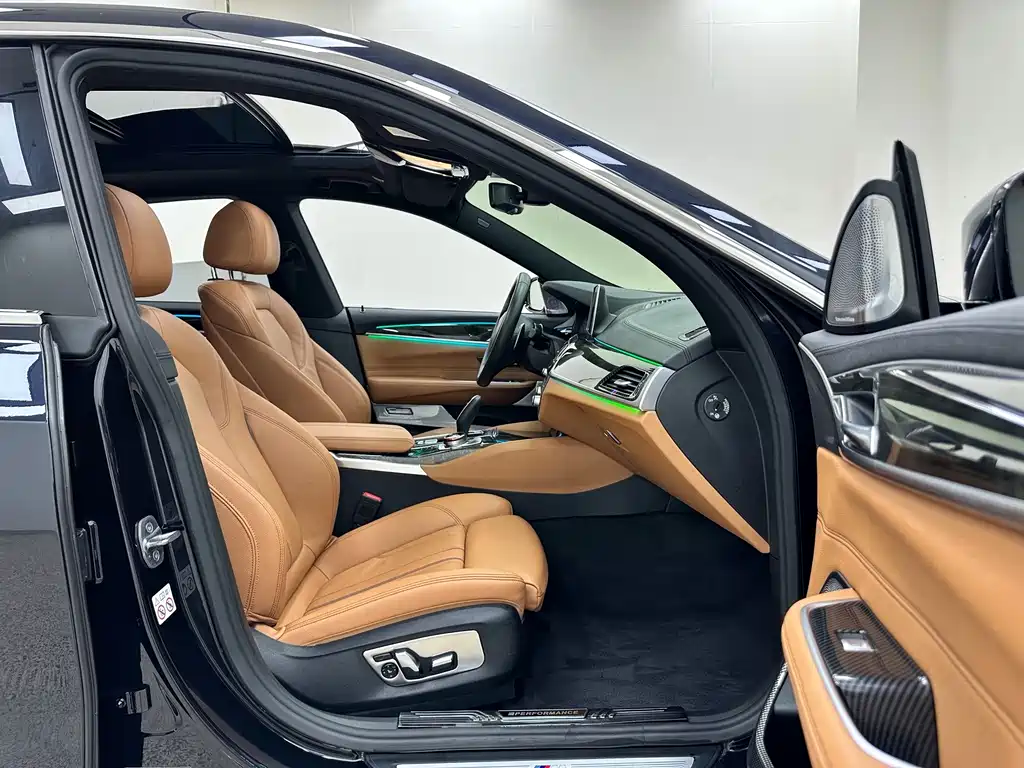 BMW 6 Series GT — миниатюра 13