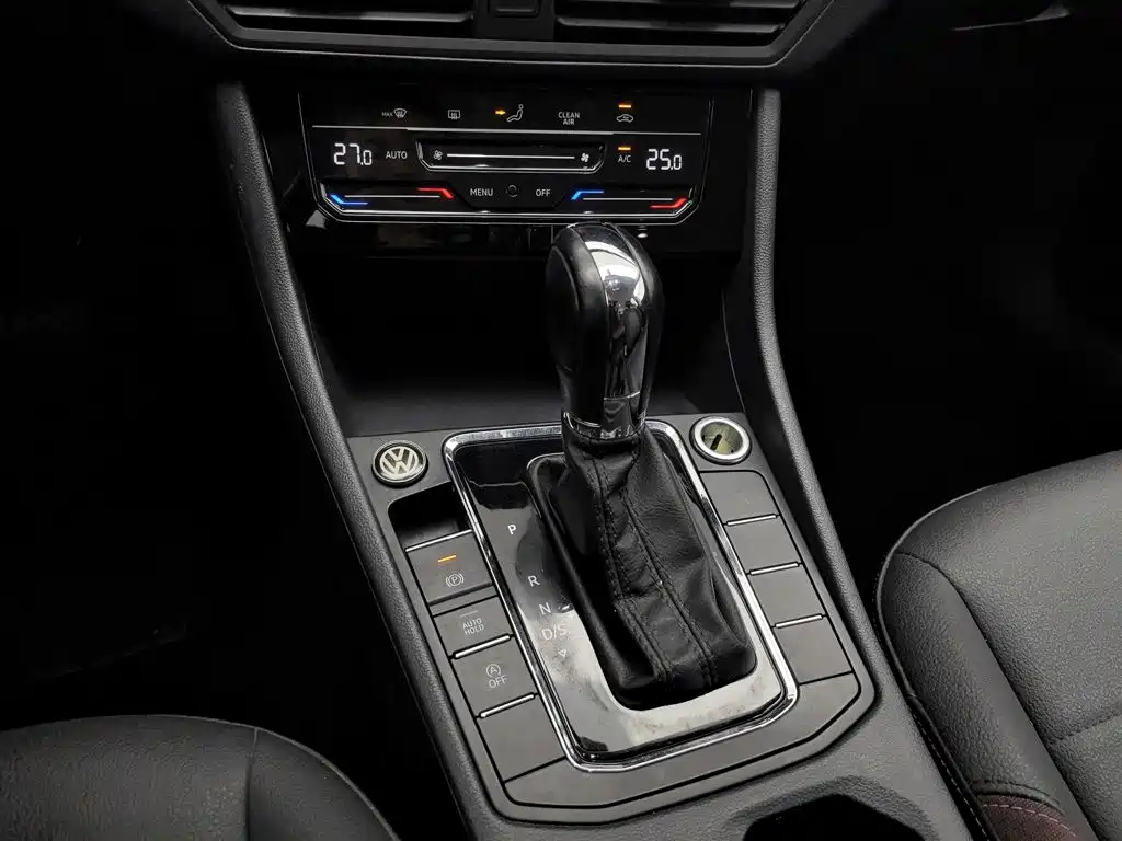 Volkswagen Bora — миниатюра 13