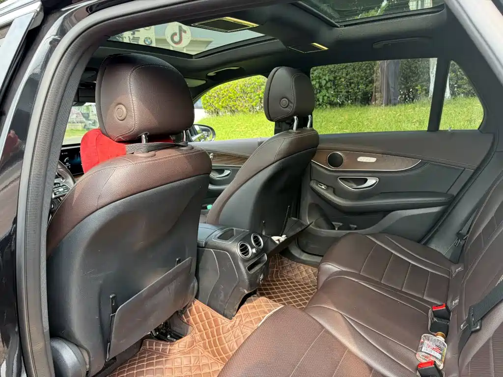 Mercedes-Benz GLC — миниатюра 11