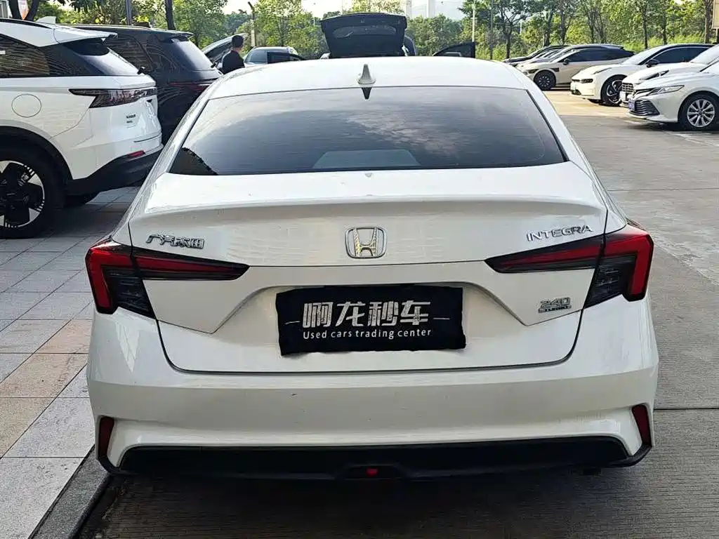 Honda Integra — миниатюра 8