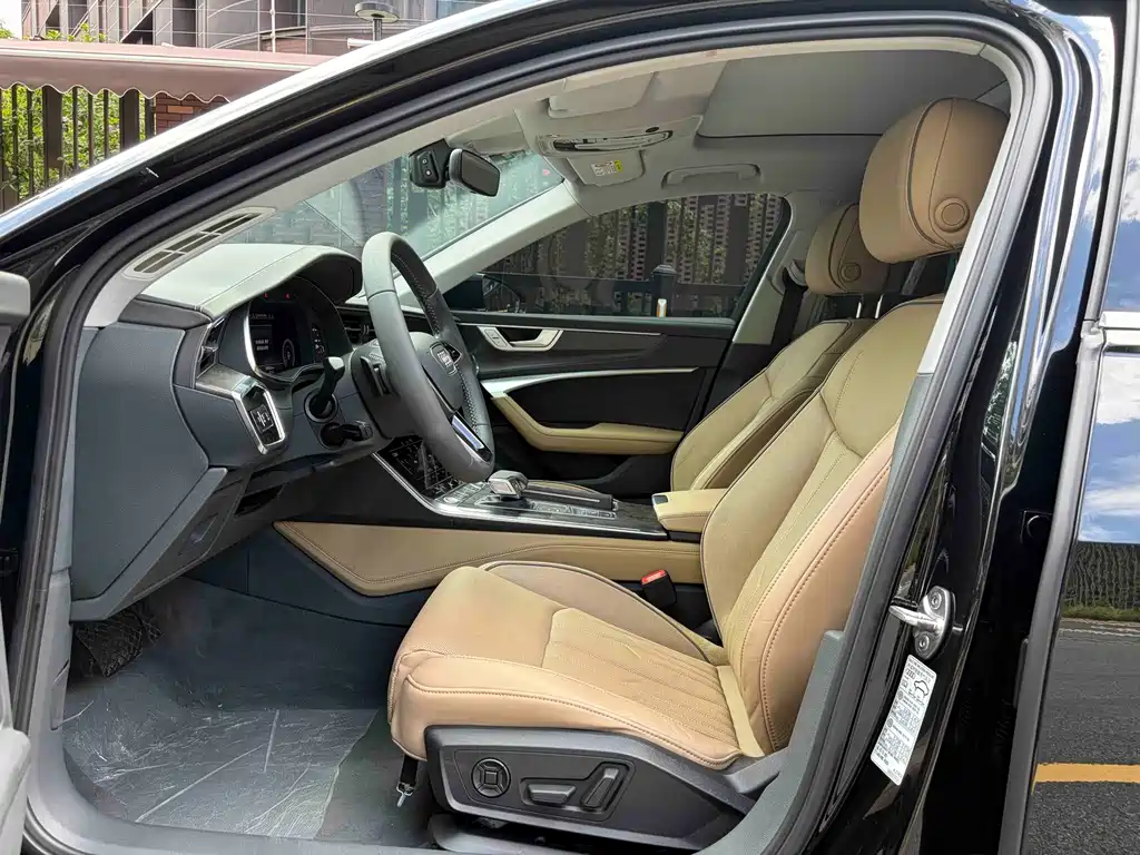Audi A6L — миниатюра 6
