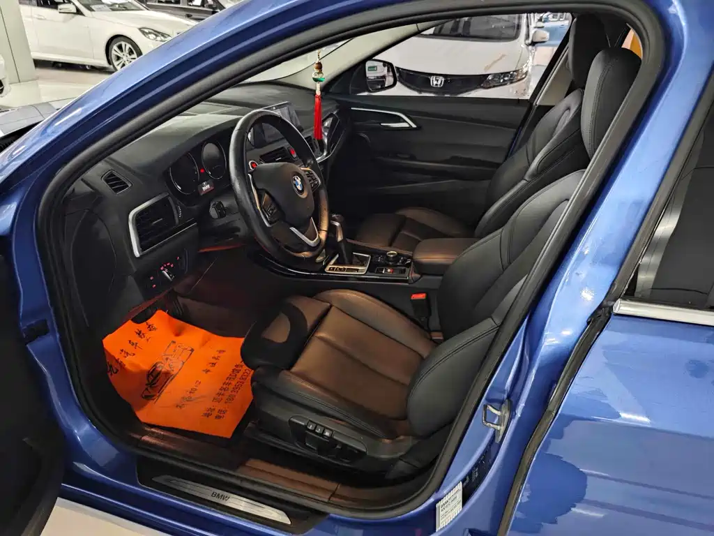 BMW 1 Series — миниатюра 4
