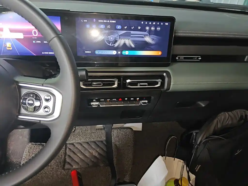 Baojun Yueye — миниатюра 9
