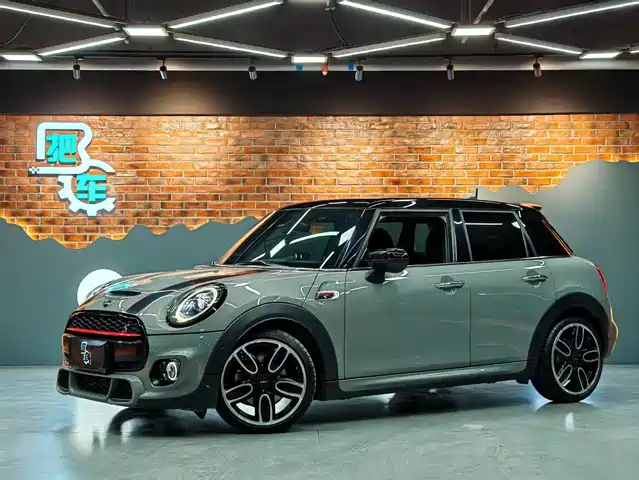 MINI 