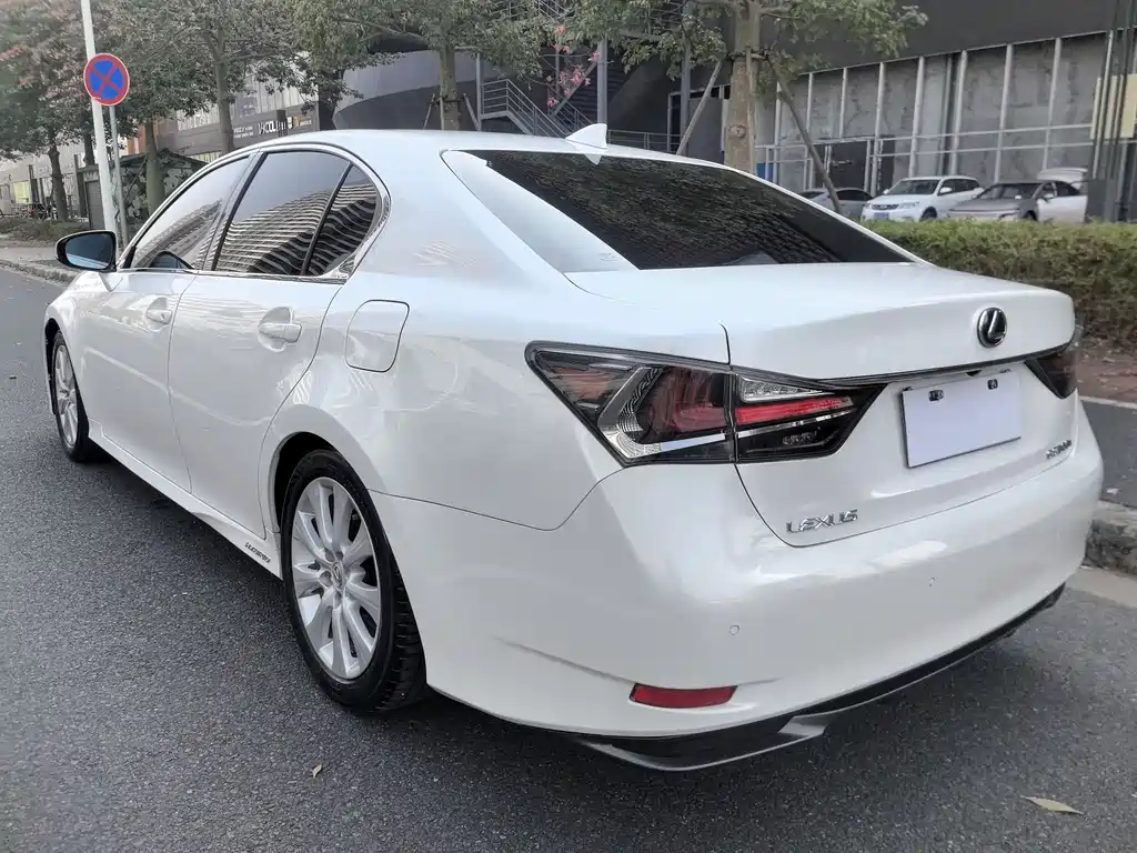 LEXUS GS