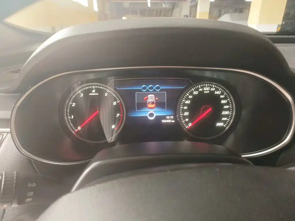 Hongqi Hongqi H5 — миниатюра 12