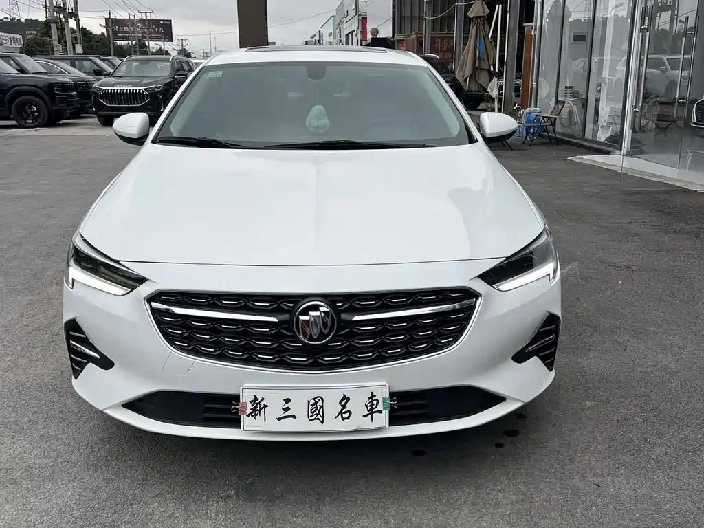 Buick Regal — миниатюра 2