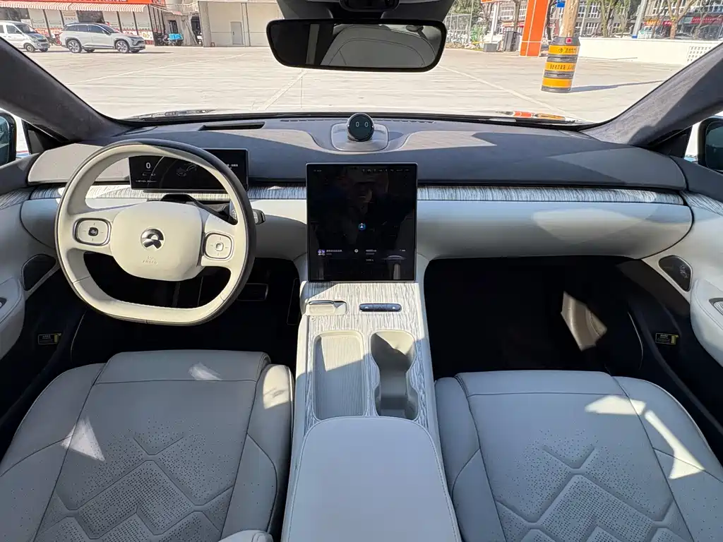 NIO ET7 — миниатюра 13