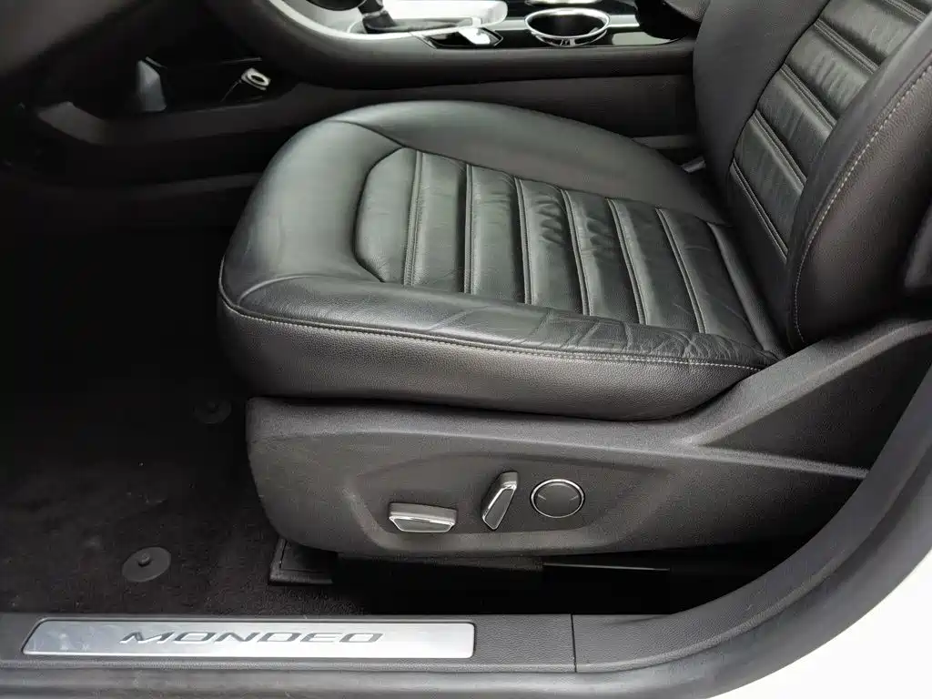 Ford Mondeo — миниатюра 20