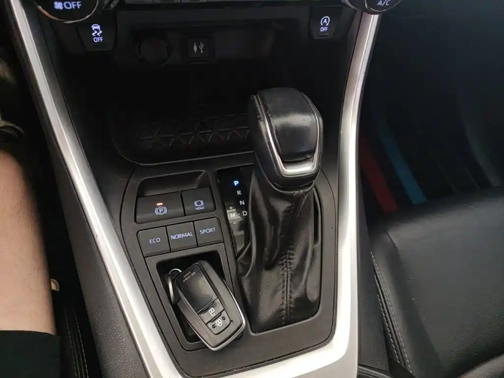 Toyota Wildlander — миниатюра 14
