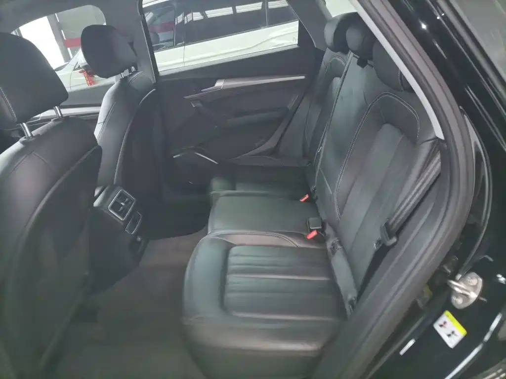 Audi Q5L — миниатюра 17