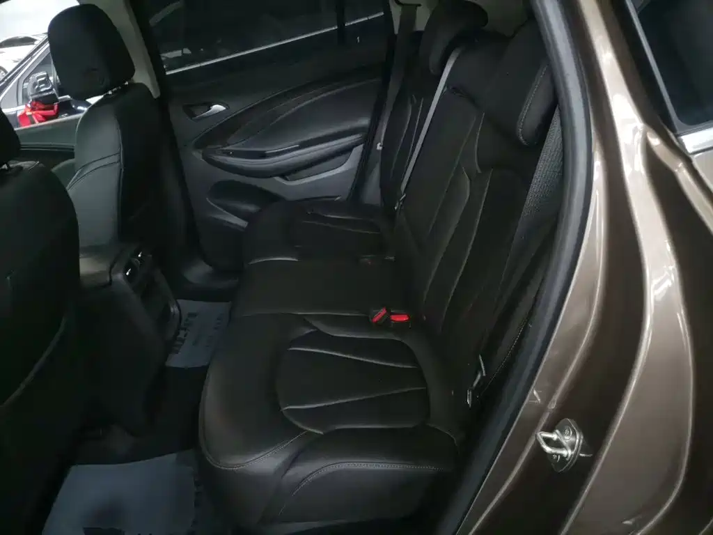 Buick Envision Plus — миниатюра 17