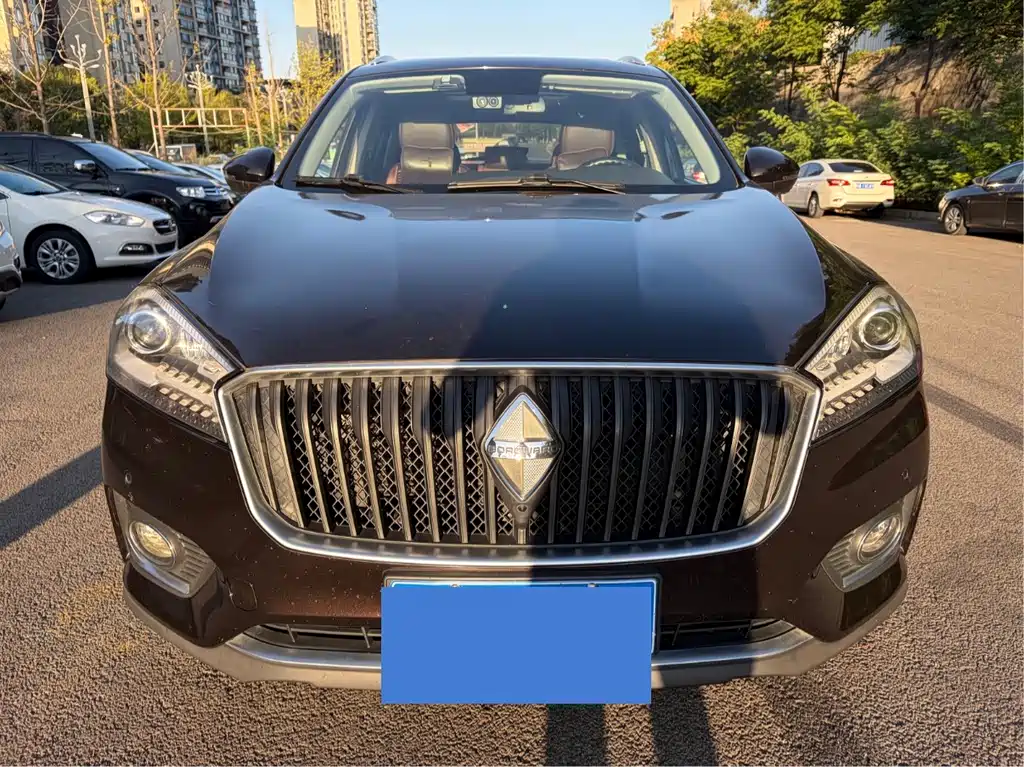 Borgward BX7 — миниатюра 2