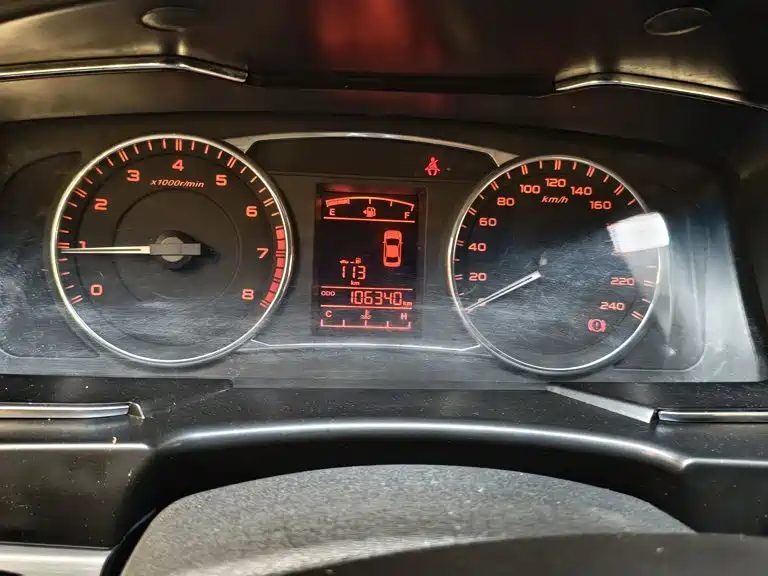 Geely Vision — миниатюра 12