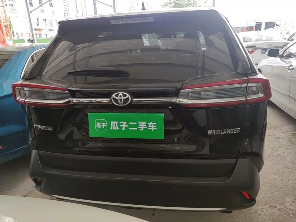 Toyota Wildlander — миниатюра 6