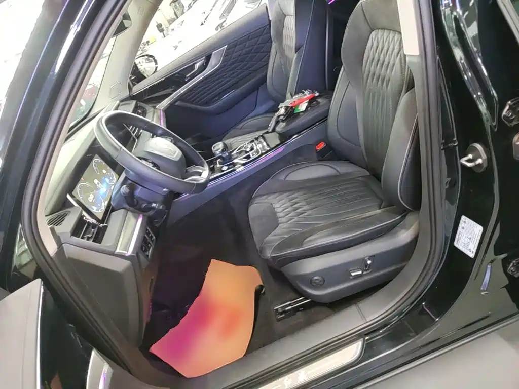 Hongqi Hongqi HS5 — миниатюра 15