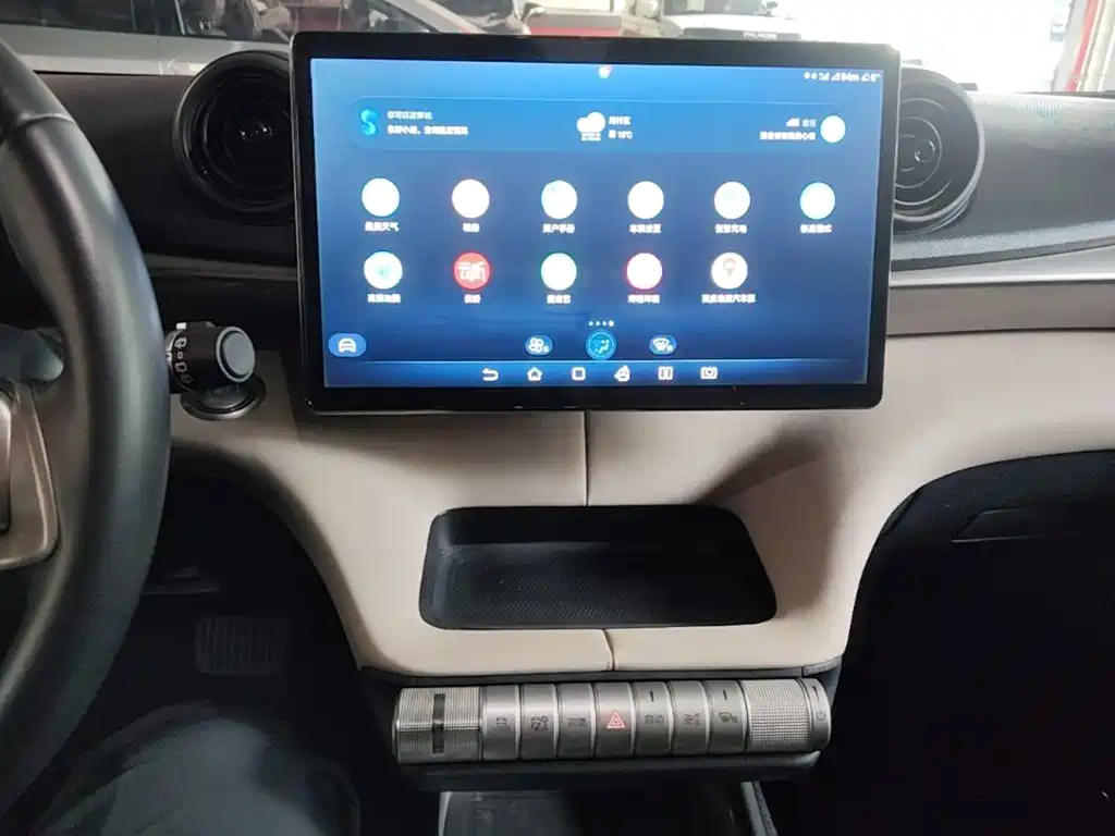 BYD Dolphin — миниатюра 13