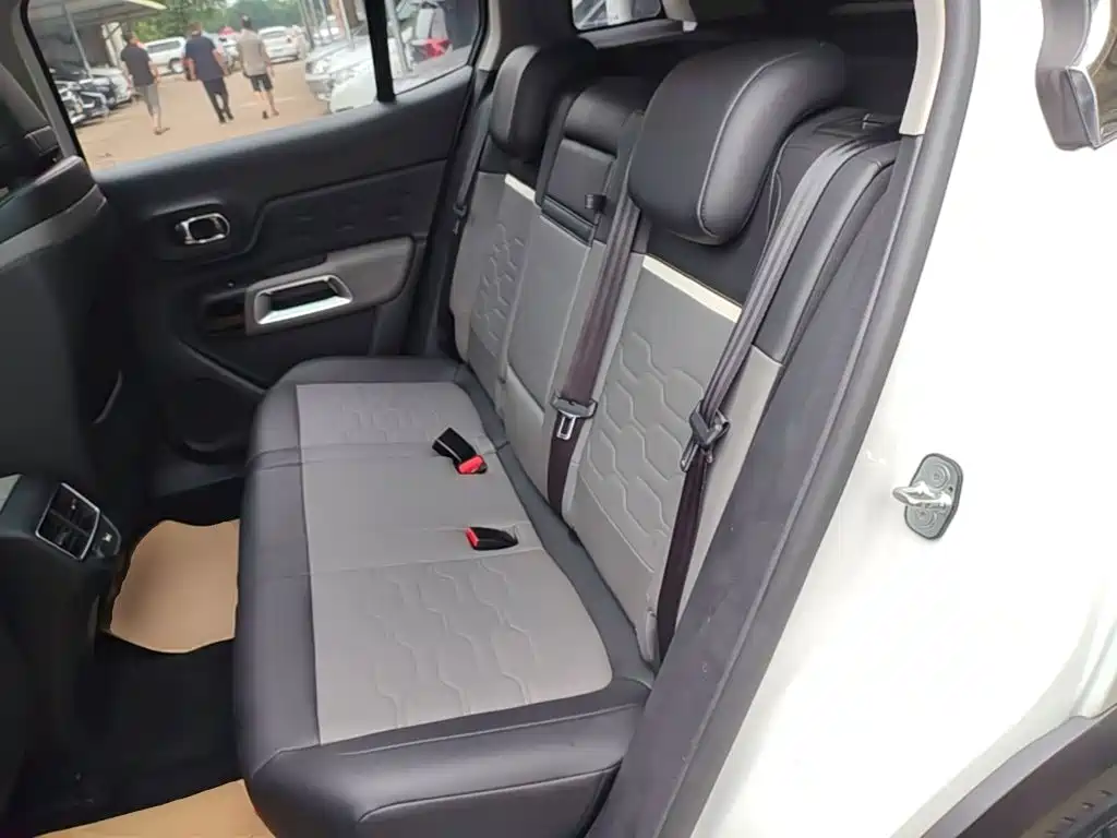 Citroen C5 AIRCROSS — миниатюра 17