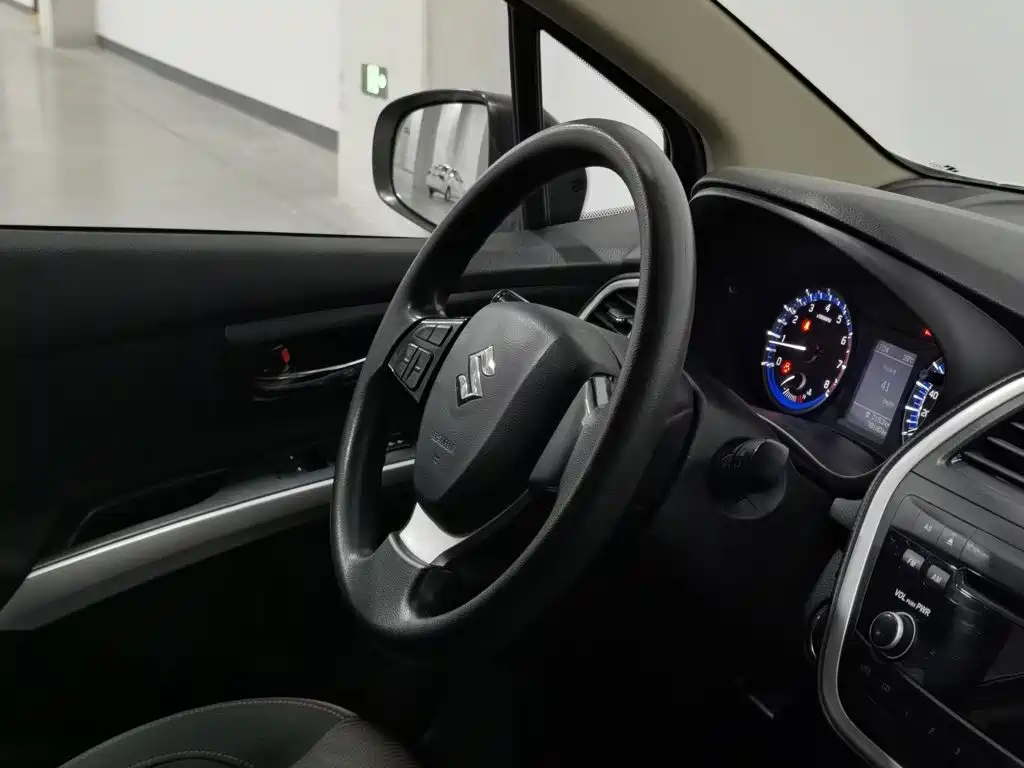Suzuki S-Cross — миниатюра 22