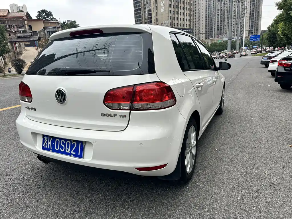 Volkswagen Golf — миниатюра 9