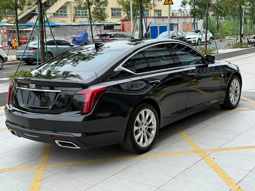 Cadillac CT5 — миниатюра 7