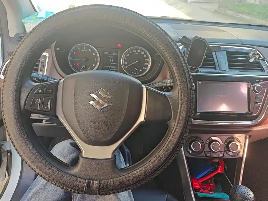 Suzuki Vitara — миниатюра 15