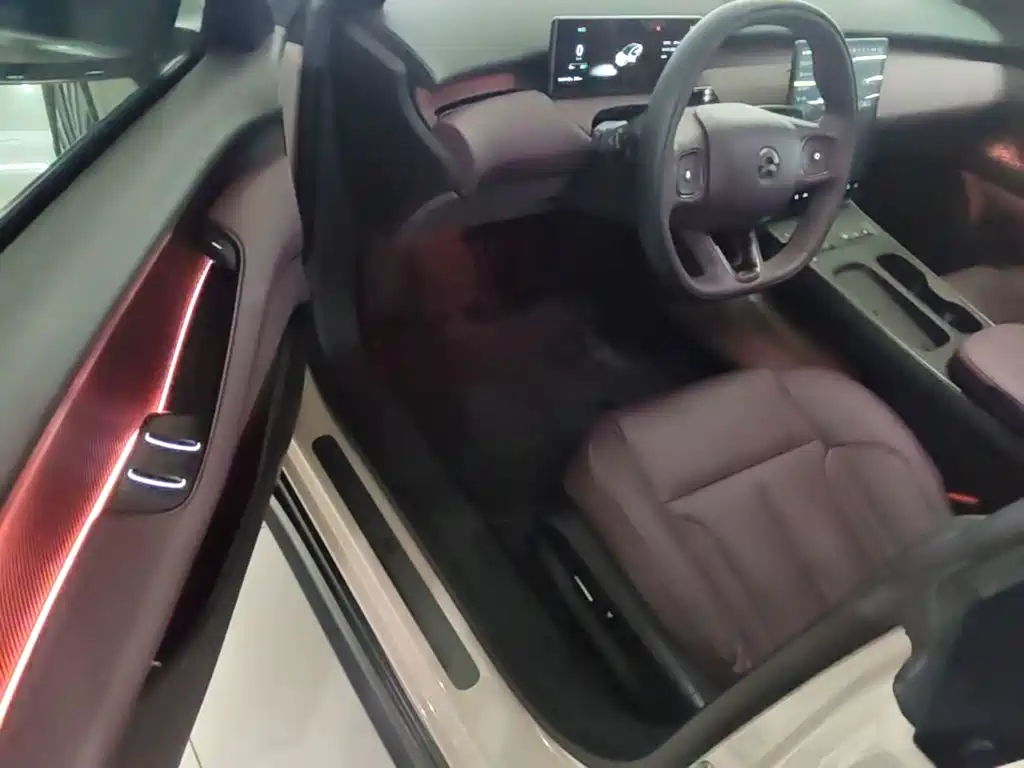 NIO ET5 — миниатюра 16