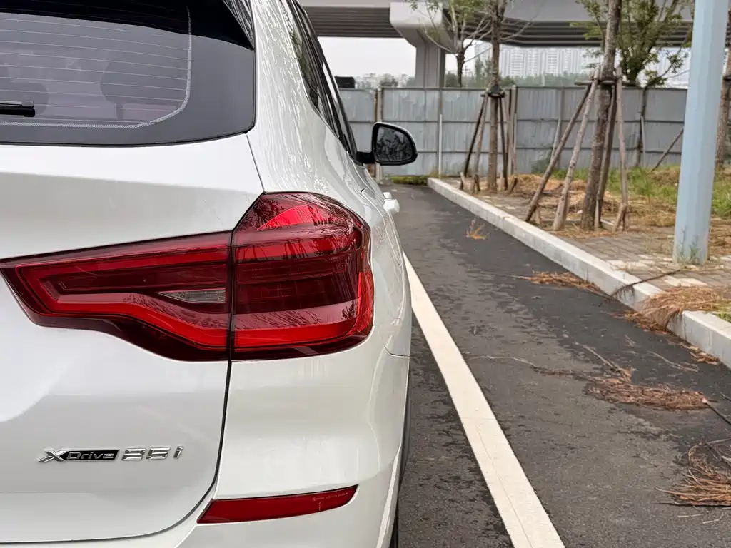 BMW X3 — миниатюра 7