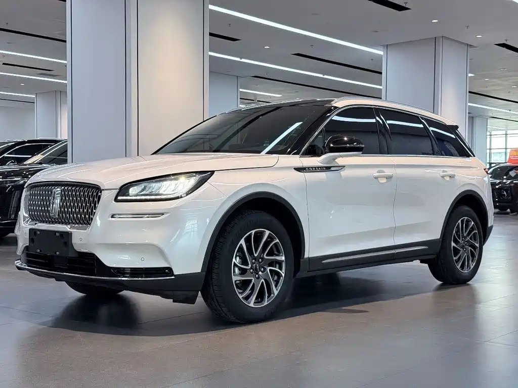 Lincoln Corsair 2021