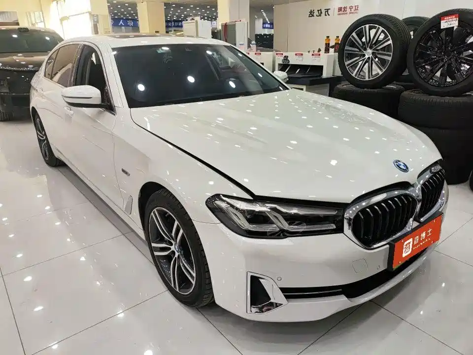 BMW 5 Series 5 2022 535Le M Sport