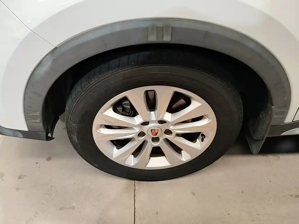 Roewe RX5 — миниатюра 23